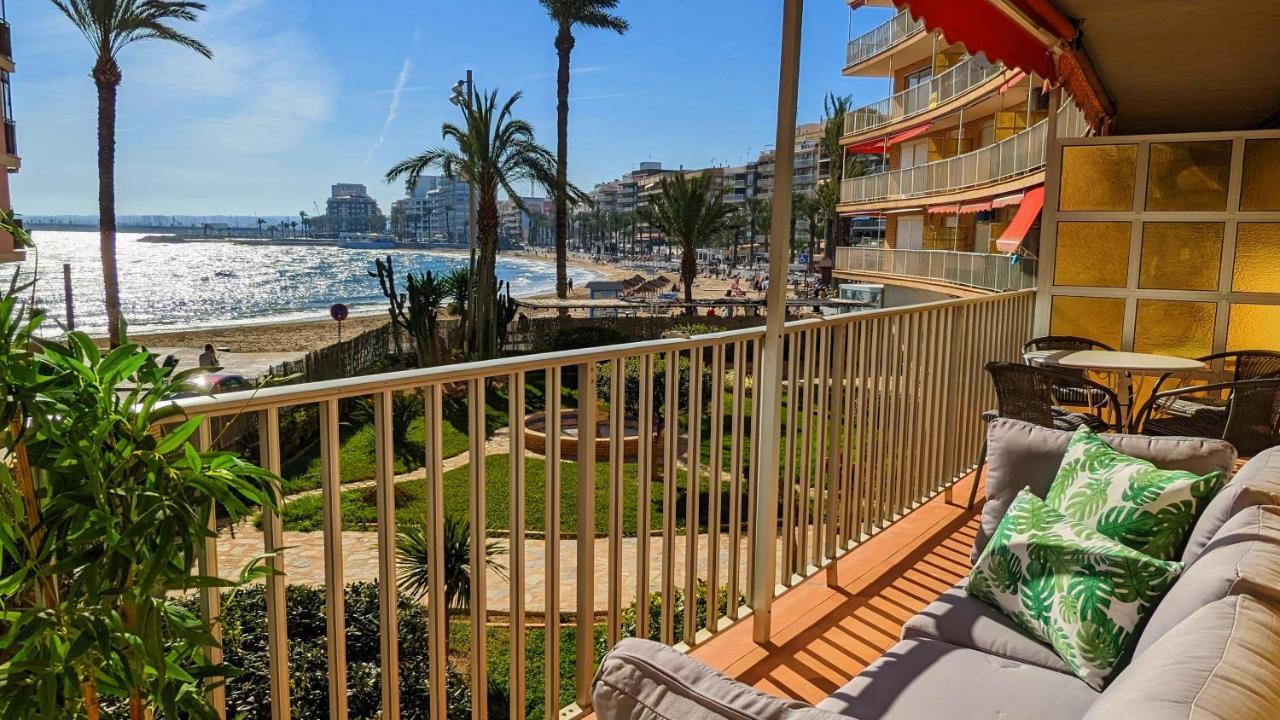 Garden Beach Apartment Torrevieja Exterior photo