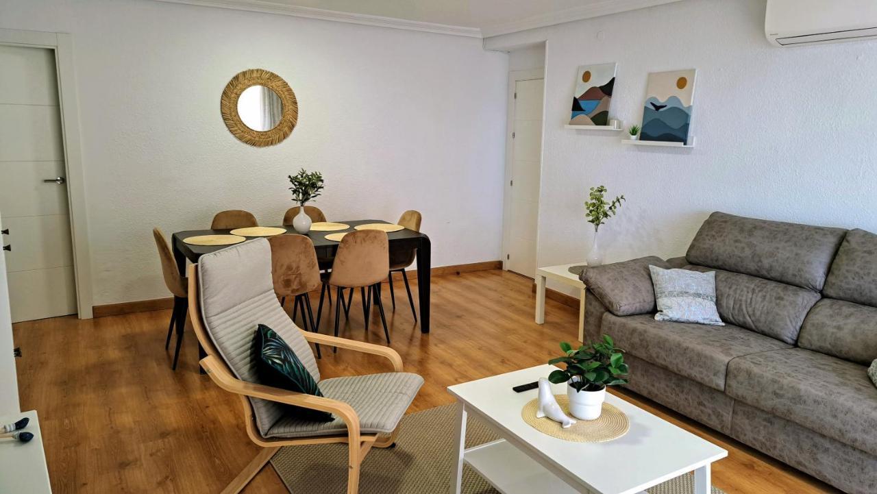 Garden Beach Apartment Torrevieja Exterior photo