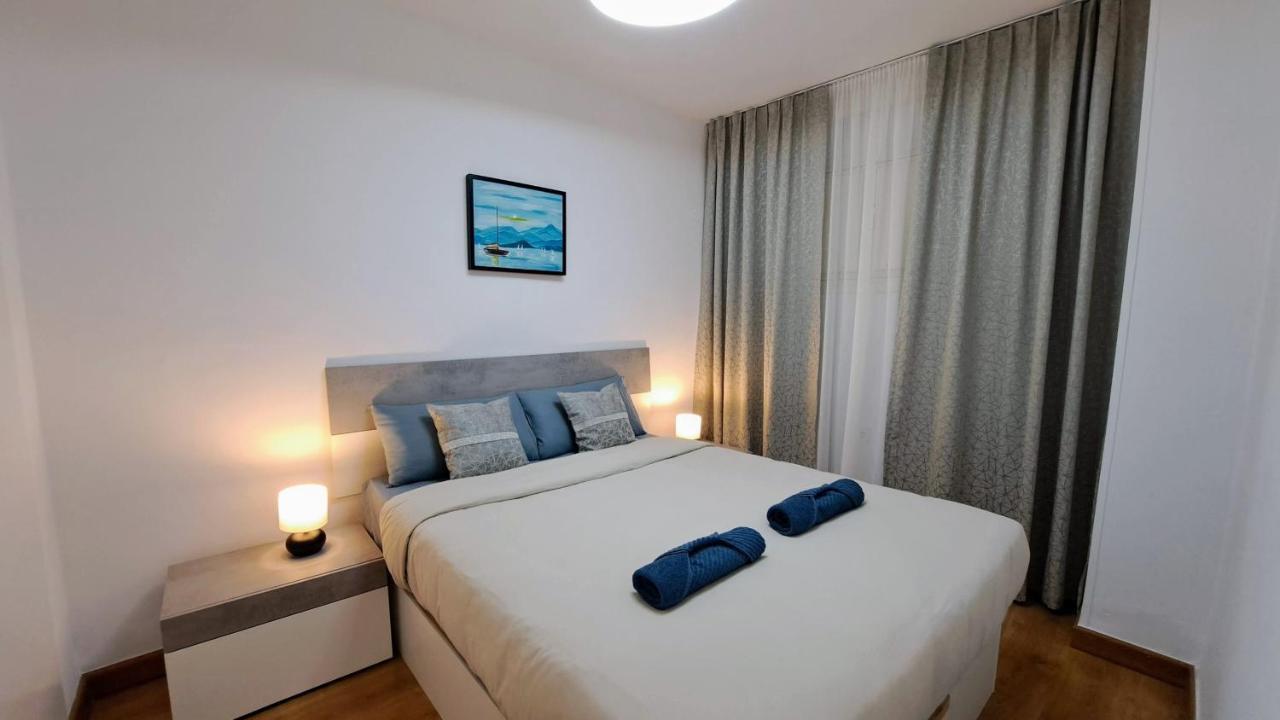 Garden Beach Apartment Torrevieja Exterior photo