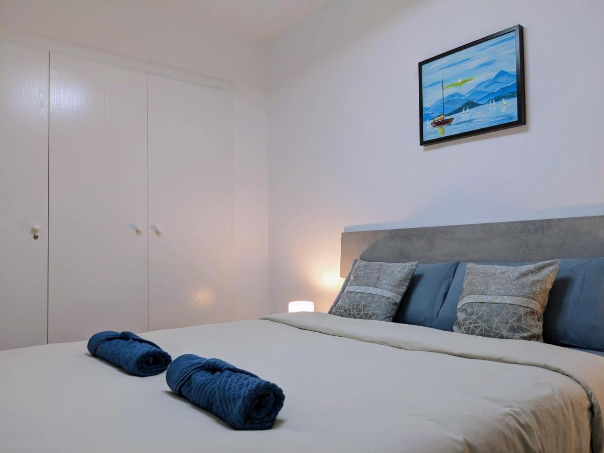 Garden Beach Apartment Torrevieja Exterior photo